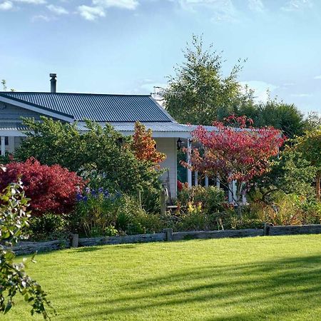 Folster Gardens Bed&Breakfast Invercargill Exterior foto